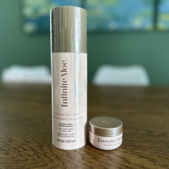 NEW! Infinite Aloe Everyday Hero Skincare Cream 8 OZ+ travel -Original Scent - Picture 2 of 14